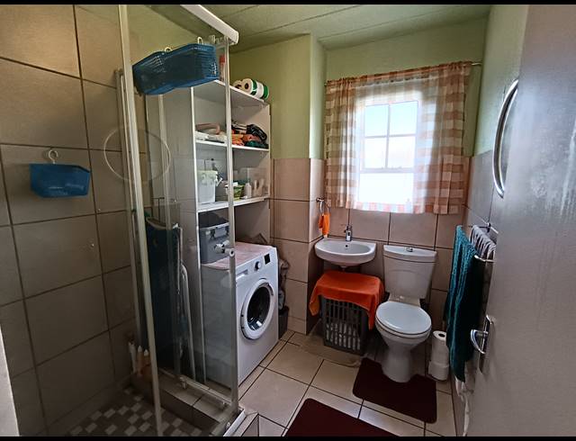 2 BEDROOM APARTMENT FOR SALE IN MEYERSDAL